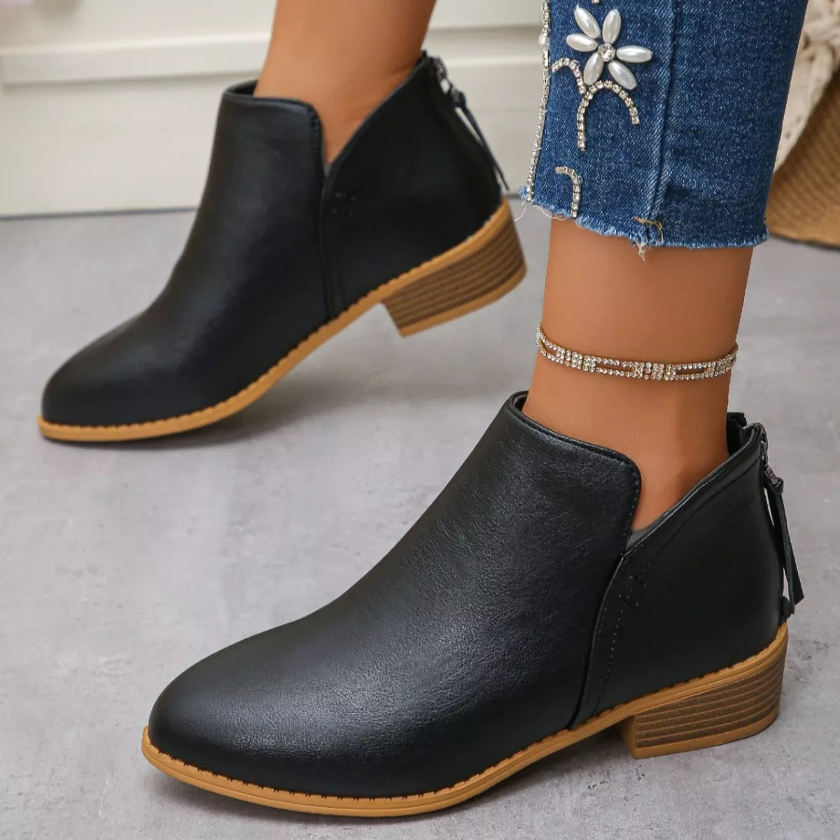 Point Toe Block Heels Boots - Black - View 30