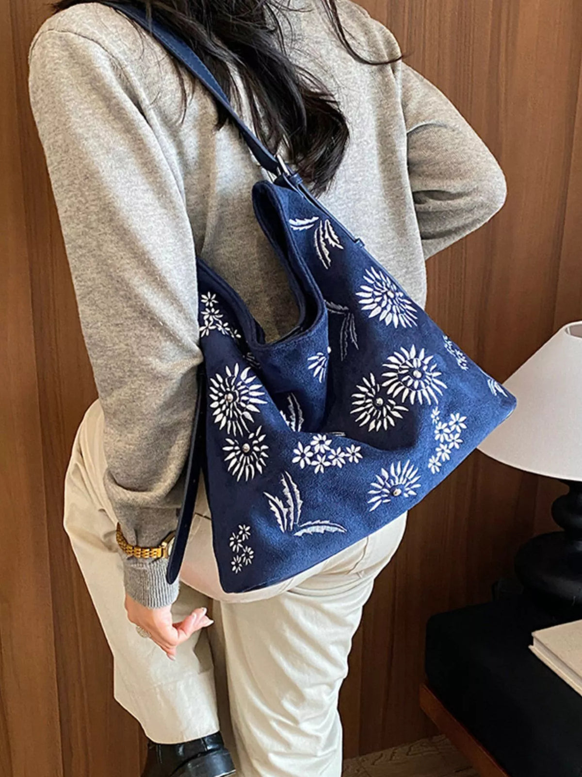 Lightweight Floral Shoulder Bag - Blue - View 6