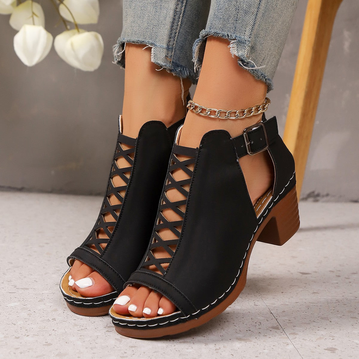 Open Toe Block Heels Sandals - Black - View 1