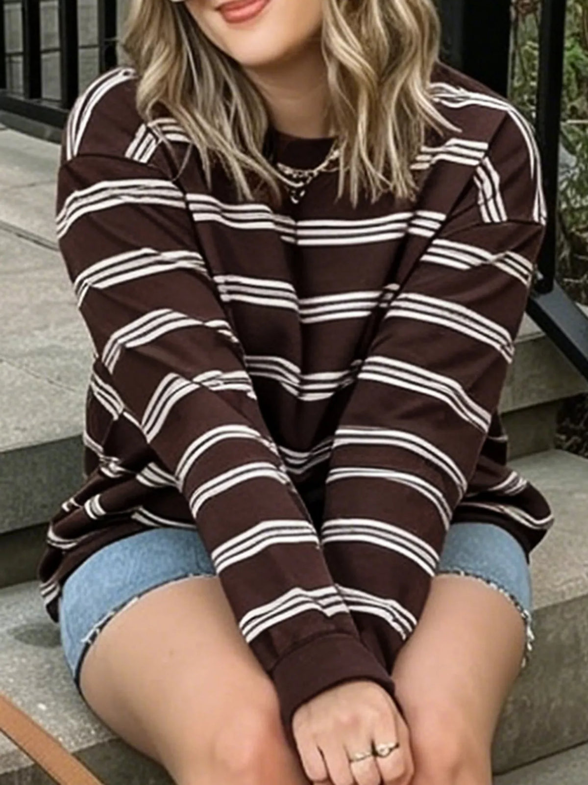 Striped Long-Sleeve Crew Neck T-Shirt - White Stripes - View 4