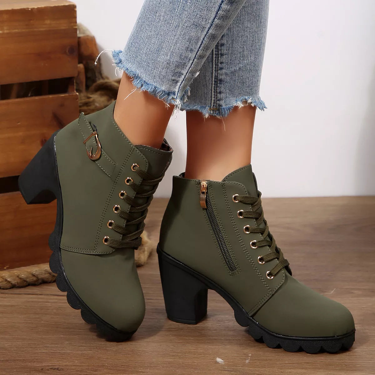 Lace Up Block Heels Boots - Green - View 18