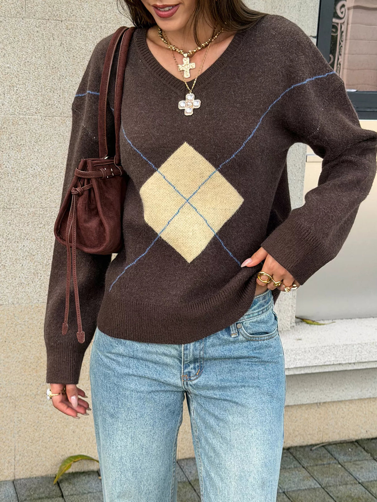 Argyle Pattern V-Neck Knit Sweater - Brown - View 3