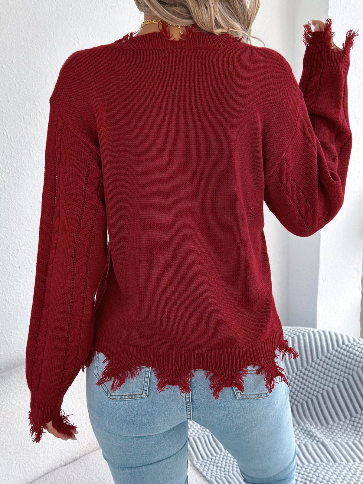 V-Neck Distressed Hem Cable Knit Sweater - Burgundy - View 7
