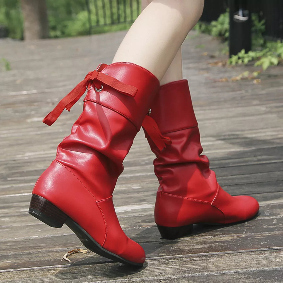 Round Toe Block Heels Boots - Red - View 8