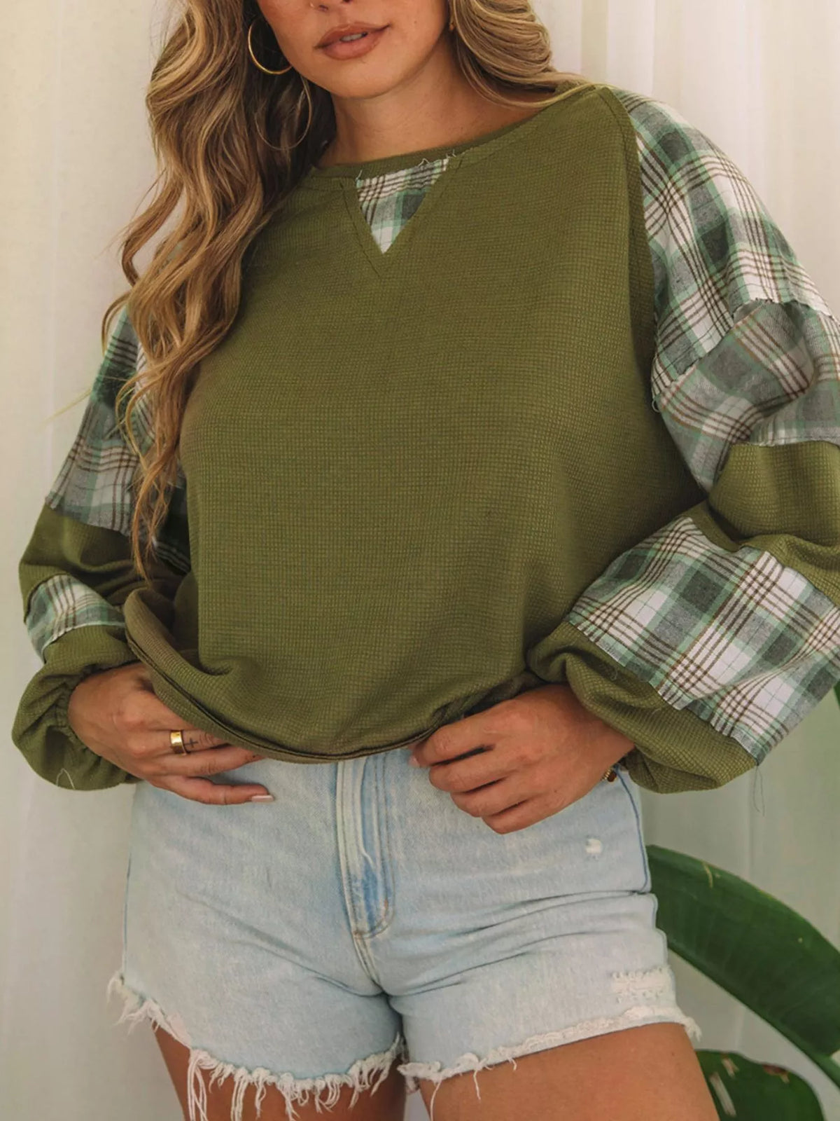 Plaid Patch Waffle Knit Exposed Seam Bubble Sleeve Top - Moss - View 3