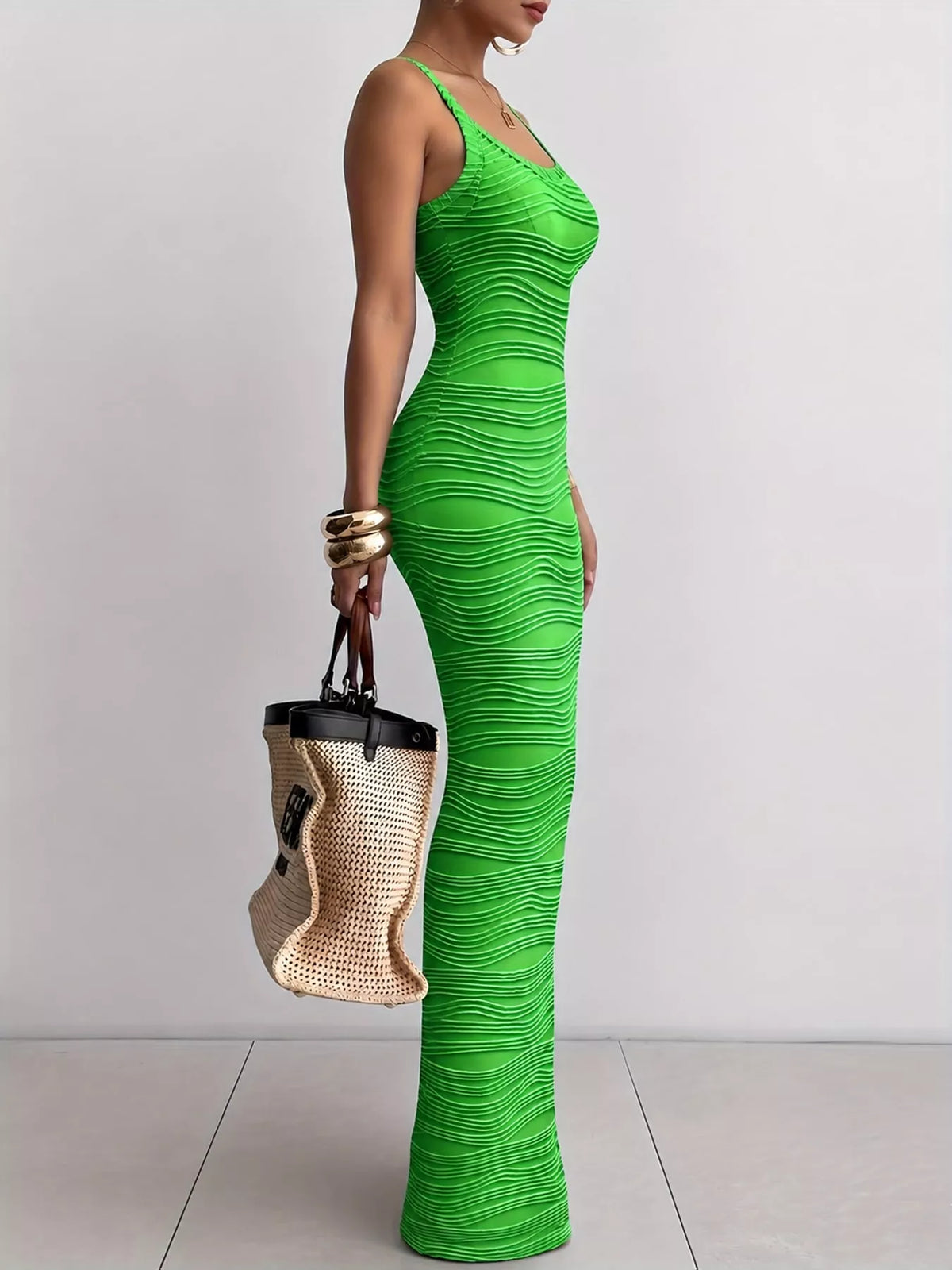 Sleeveless Bodycon Maxi Dress - Green - View 17