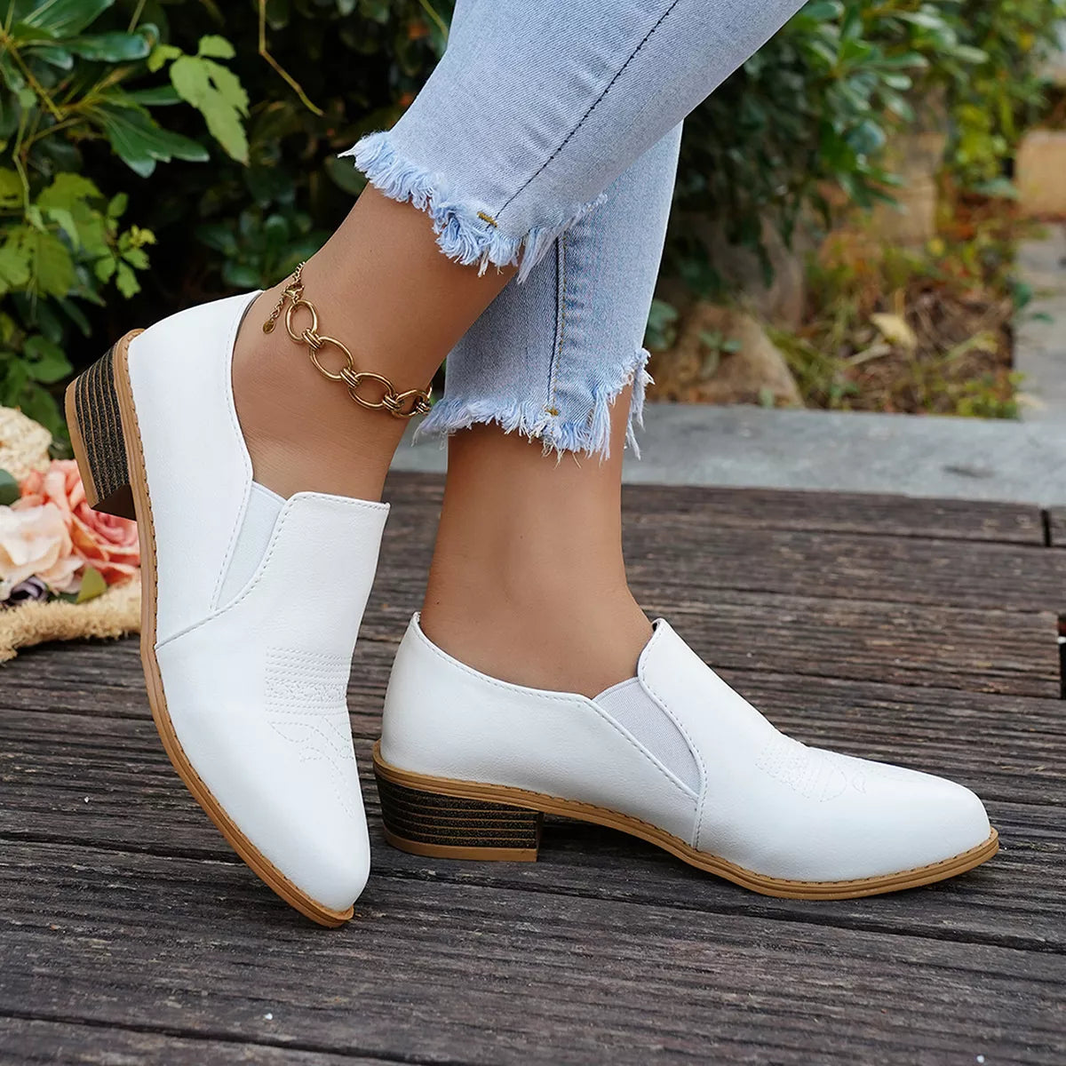 Point Toe Block Heels Loafers - White - View 10