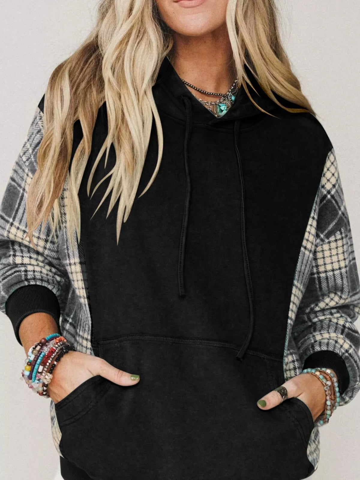 Plaid Sleeve Drawstring Pocket Hoodie - Black - View 19