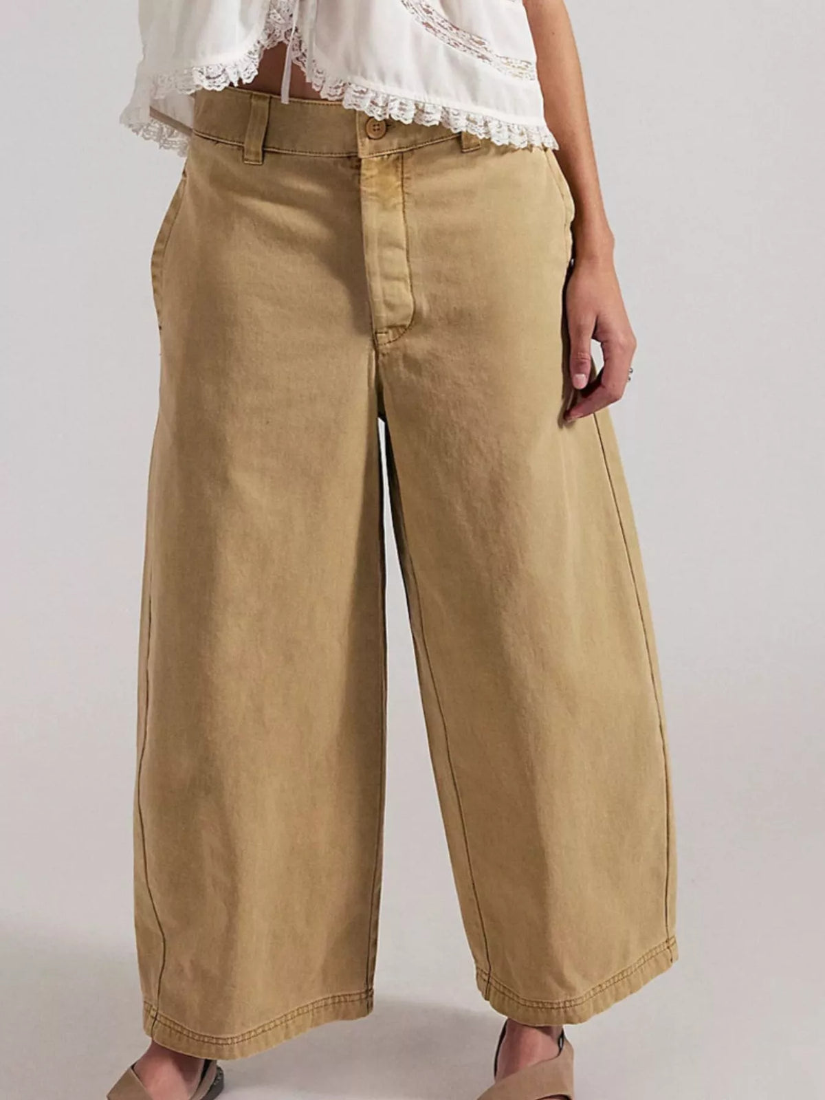 Wide-Leg Cropped Jeans - Khaki Color - View 1