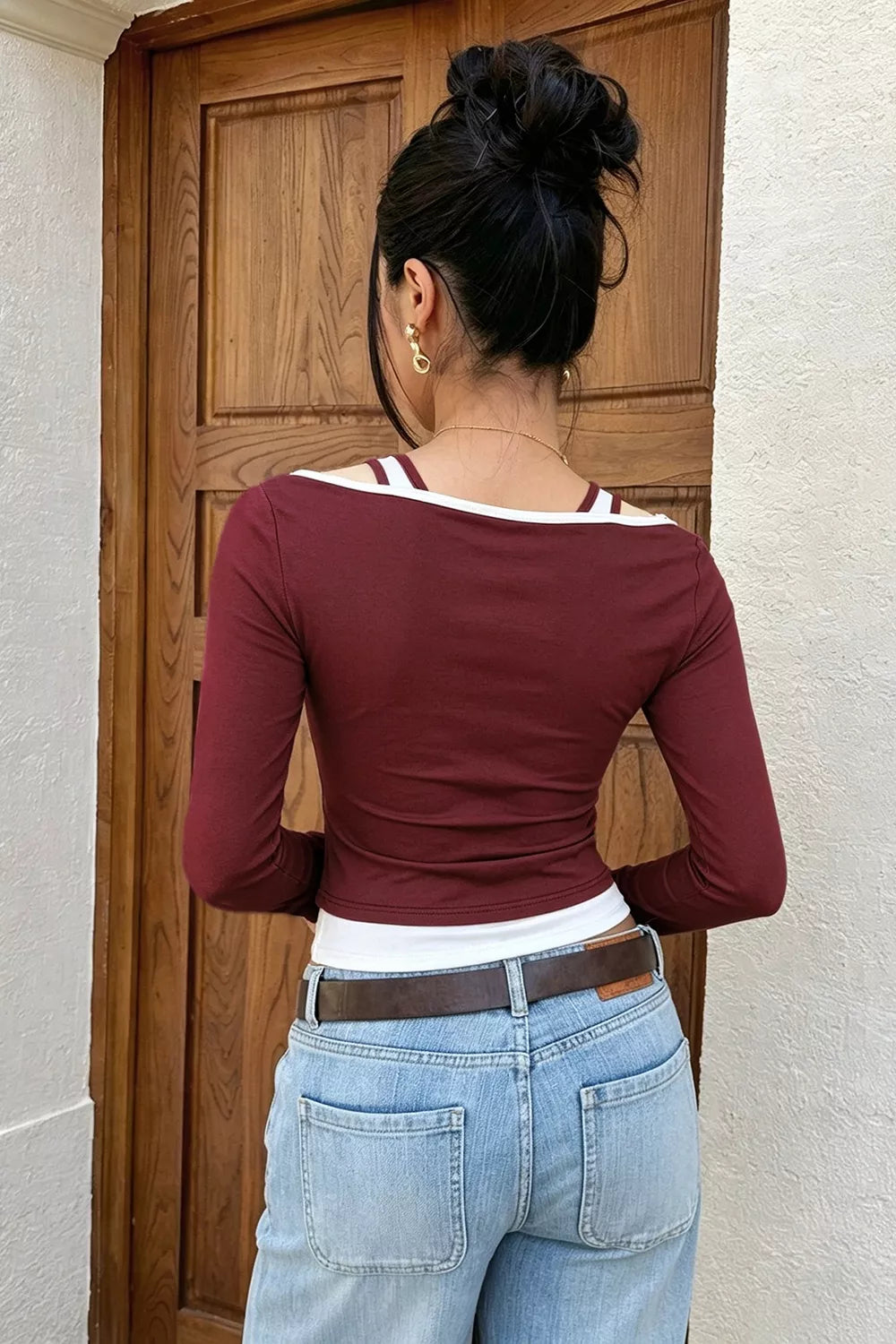 Color-Block Cutout Long Sleeve Slim Fit Top - Burgundy - View 3