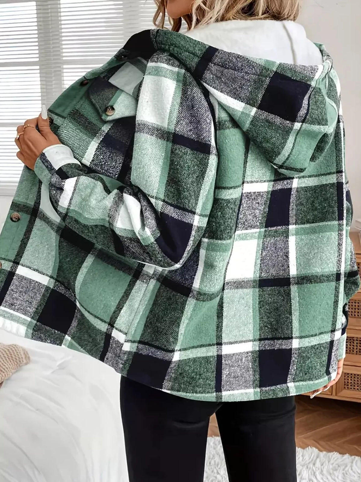 Fleece-Lined Plaid Button Up Shacket - Green - View 3
