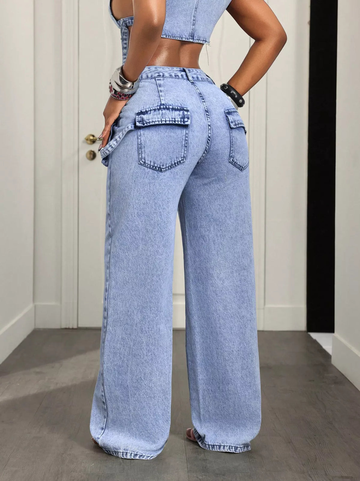 High-Waisted Wide-Leg Cargo Jeans - Blue - View 5