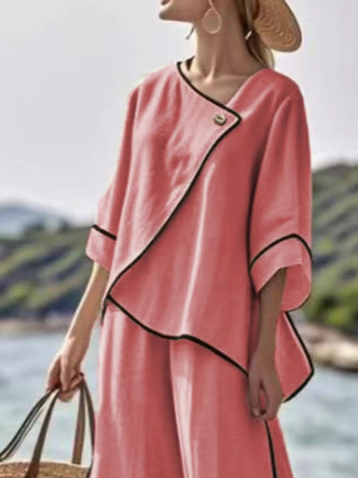 Full Size Contrast Trim Top and Wide Leg Pants Set Plus Size - Pink - View 2