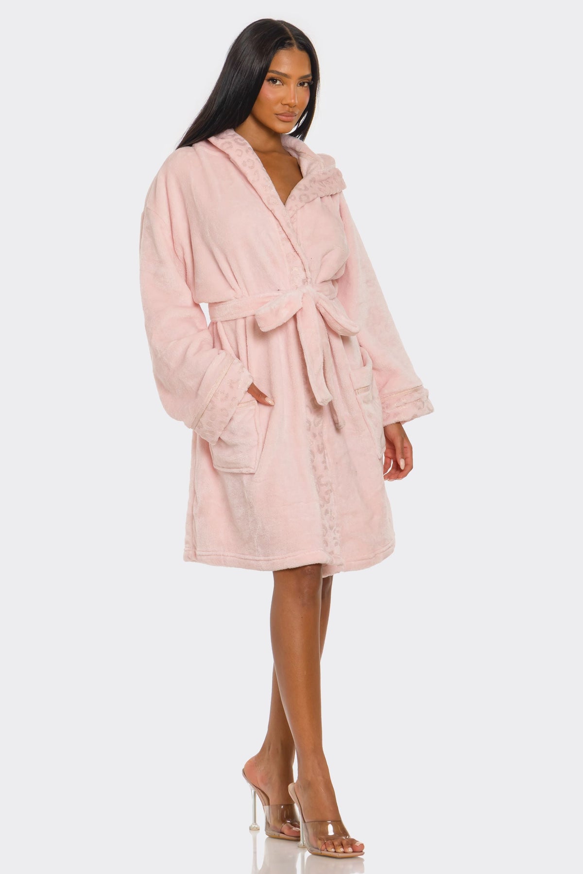 Aura Robe - image 3